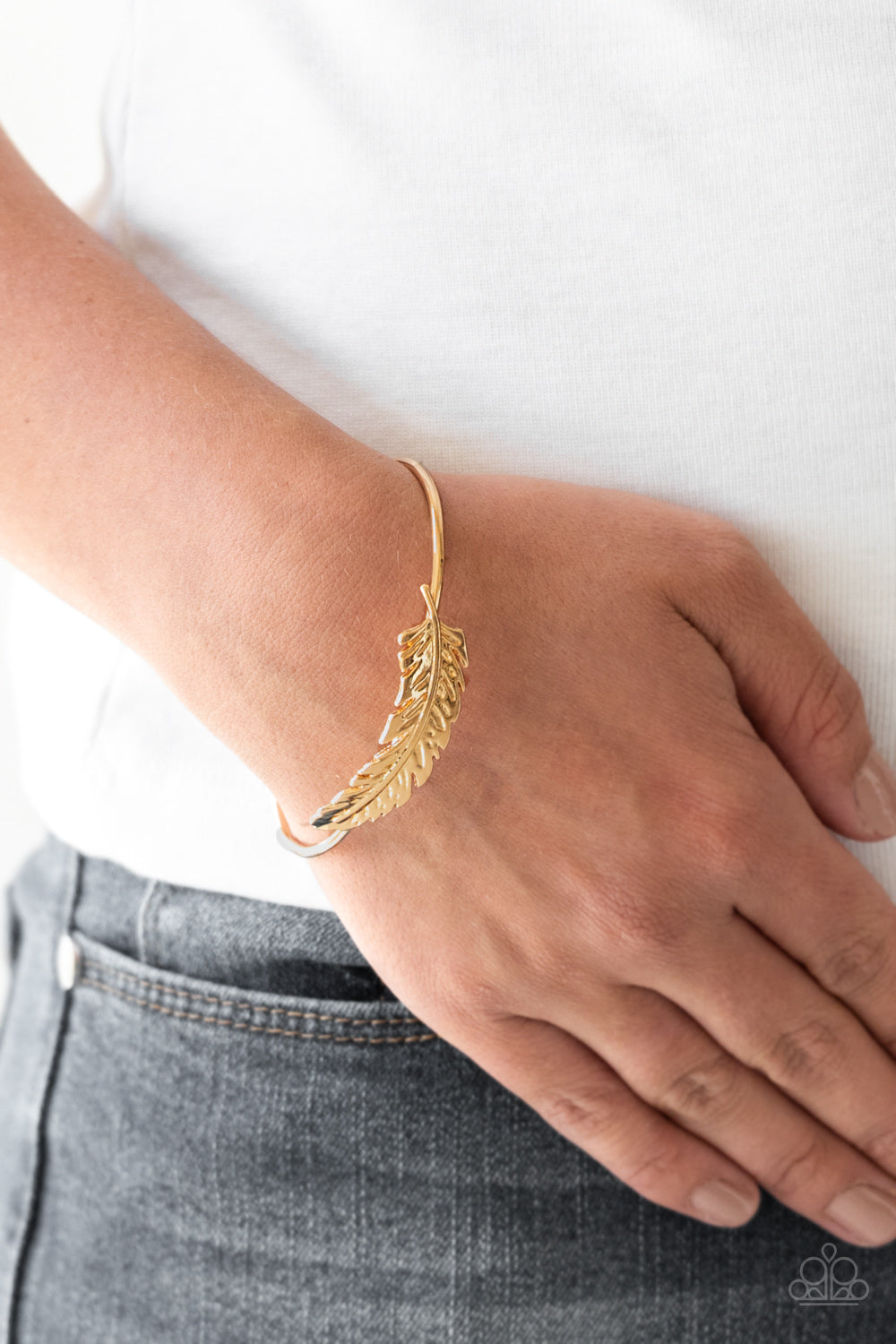 How Do You Like This FEATHER? - Gold - Gtdazzlequeen