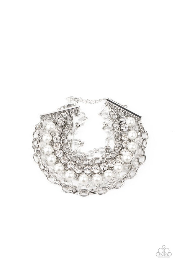 Heiress Hustle - White Regular price$5.00  Limited Inventory - Gtdazzlequeen