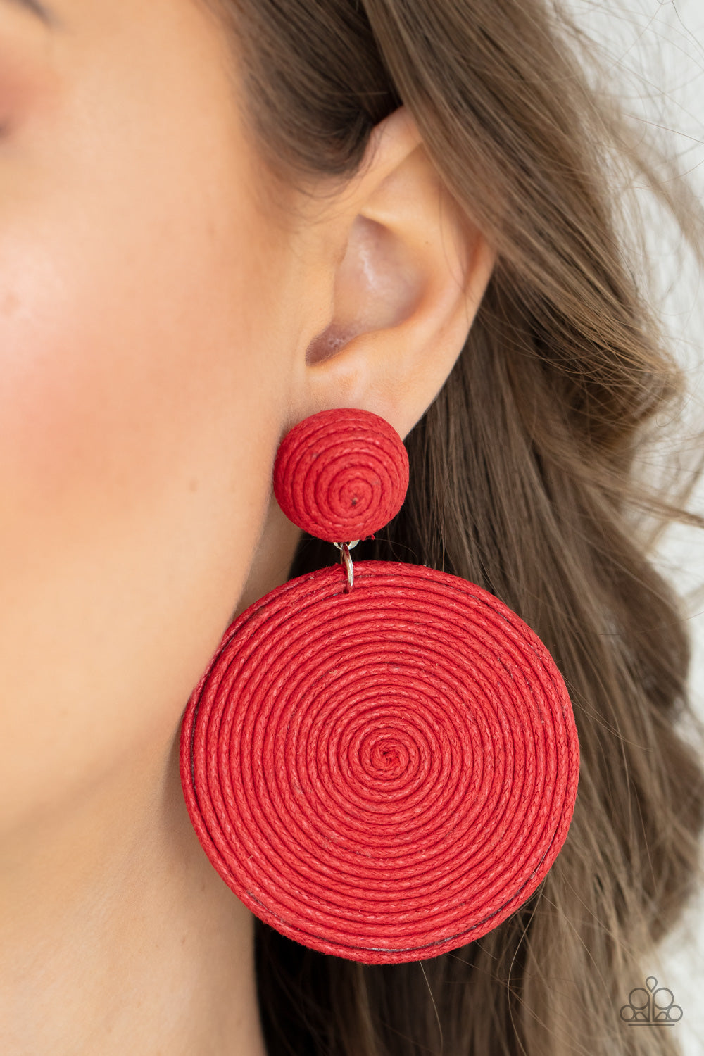 Circulate The Room - Red - Gtdazzlequeen