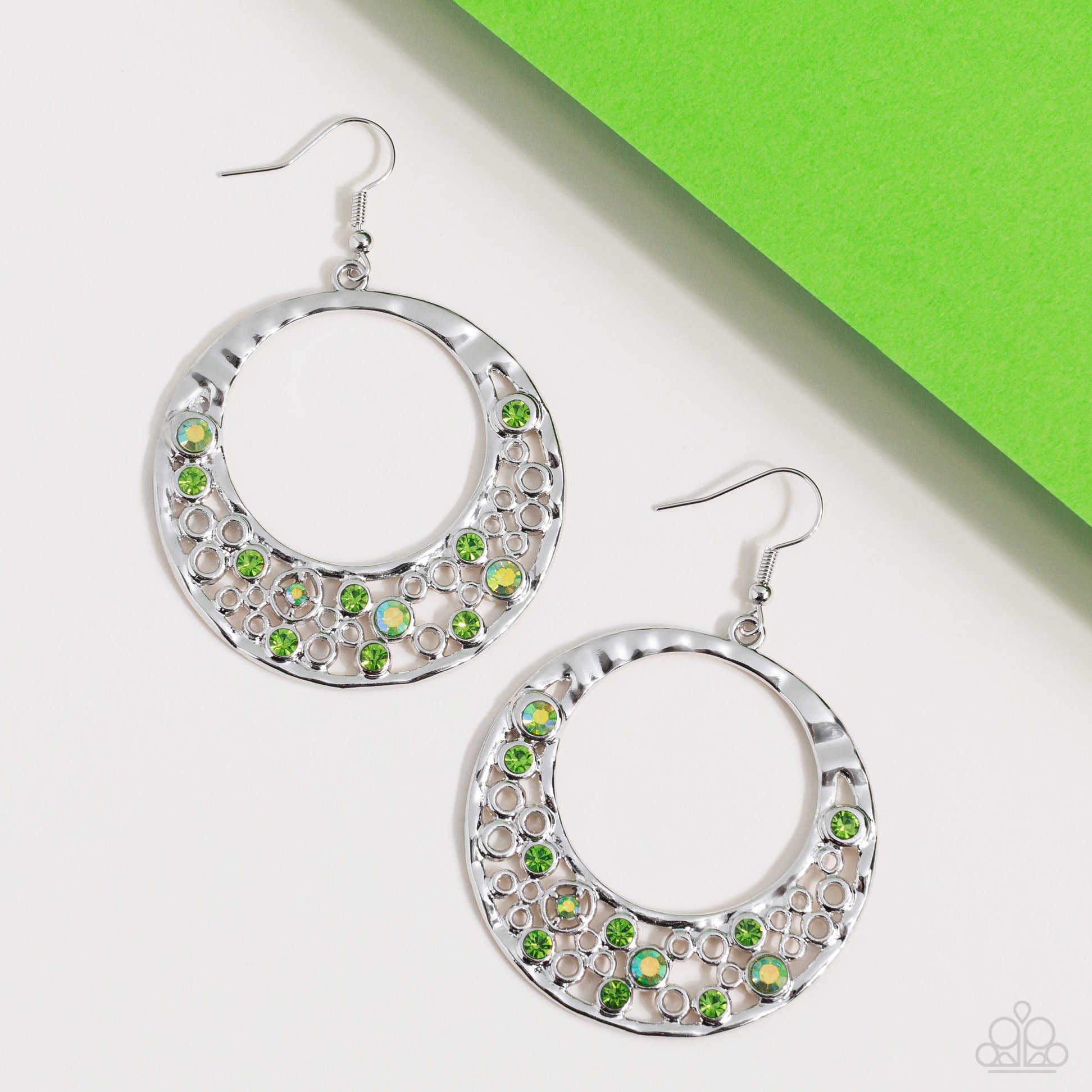 Enchanted Effervescence - Green - Gtdazzlequeen